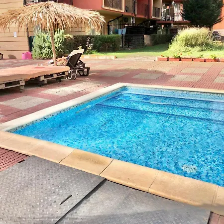 Sunny View - Menada Lägenhet *