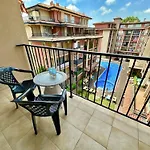 Sunny View - Menada Daire