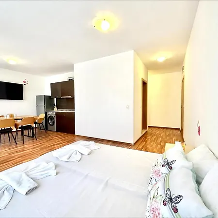 Sunny View - Menada Sunny Beach