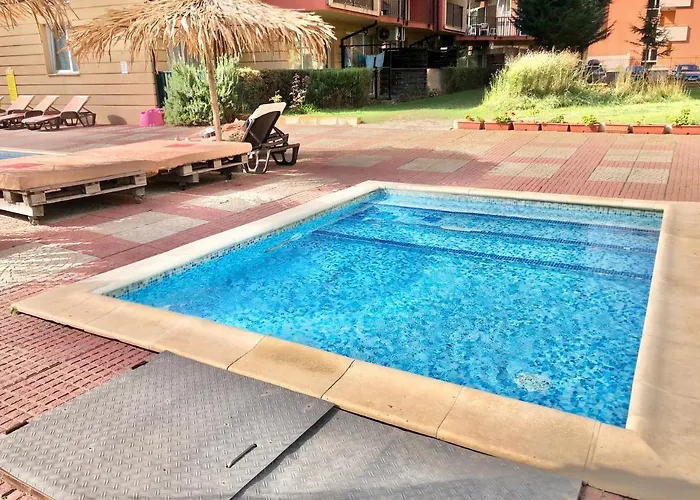 Sunny View - Menada Apartment *