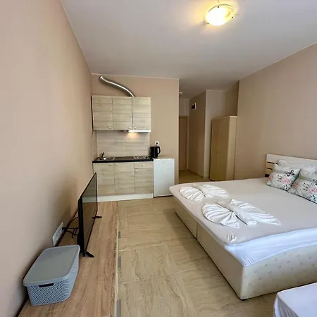 Sunny View - Menada Apartman